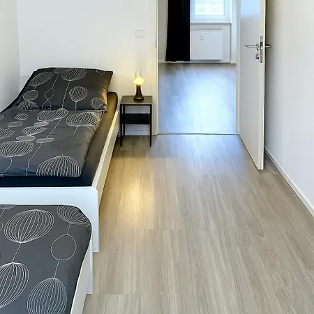 Vaz Birkenweiher, Wlan,tv, Kueche, 2 X Balkone, Nahe Zentrum Aparthotel Solingen