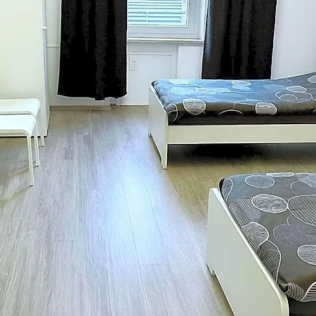 Vaz Birkenweiher Fuer Monteure Und Fachkraefte, Wlan,tv, Kueche, 4-8 Personen 4* Solingen