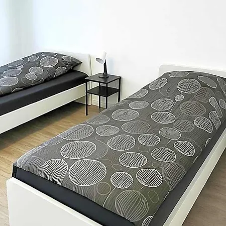 Lejlighedshotel Vaz Birkenweiher Fuer Monteure Und Fachkraefte, Wlan,tv, Kueche, 4-8 Personen