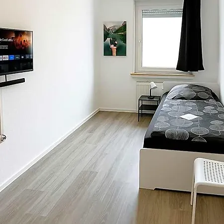 Vaz Birkenweiher Fuer Monteure Und Fachkraefte, Wlan,tv, Kueche, 4-8 Personen 4* Solingen