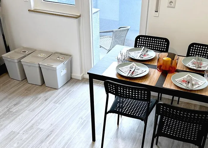 Vaz Birkenweiher Fuer Monteure Und Fachkraefte, Wlan,tv, Kueche, 4-8 Personen Solingen